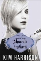 coperta Moarta si inviata.Cartea a doua din seria Madison Avery